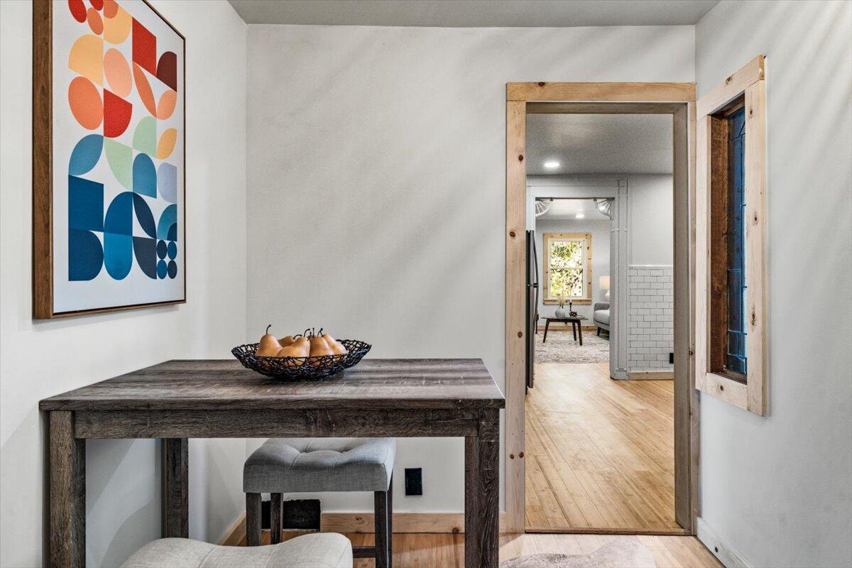 12980 Crestview Drive