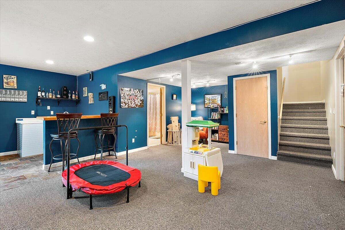 1491 Country Knoll Place, St. Joseph