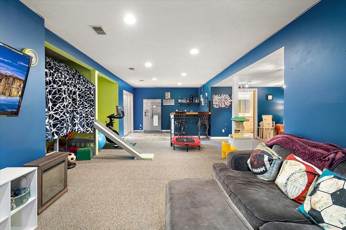 1491 Country Knoll Place, St. Joseph