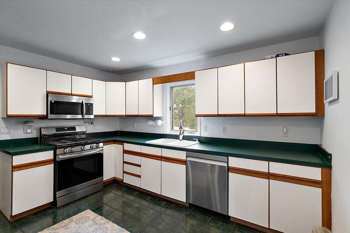 1491 Country Knoll Place, St. Joseph