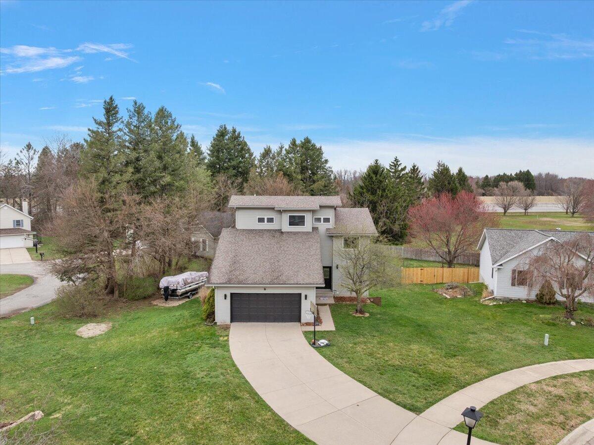 1491 Country Knoll Place, St. Joseph