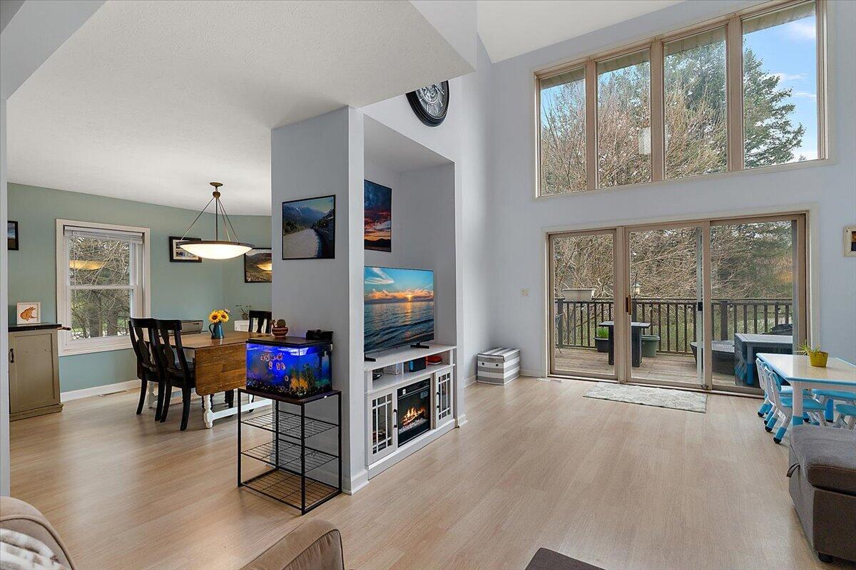 1491 Country Knoll Place, St. Joseph