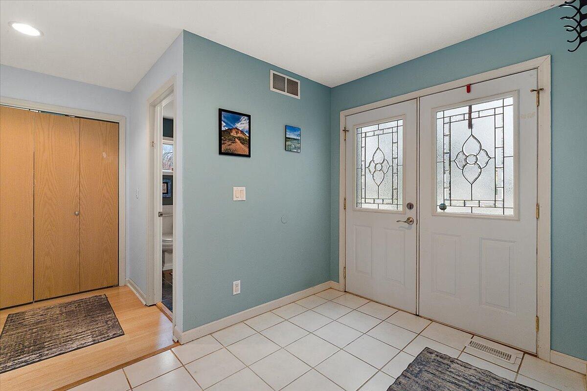 1491 Country Knoll Place, St. Joseph