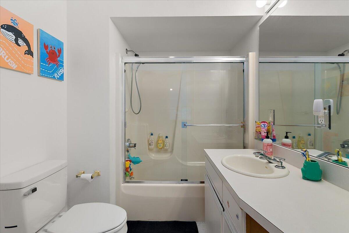 1491 Country Knoll Place, St. Joseph