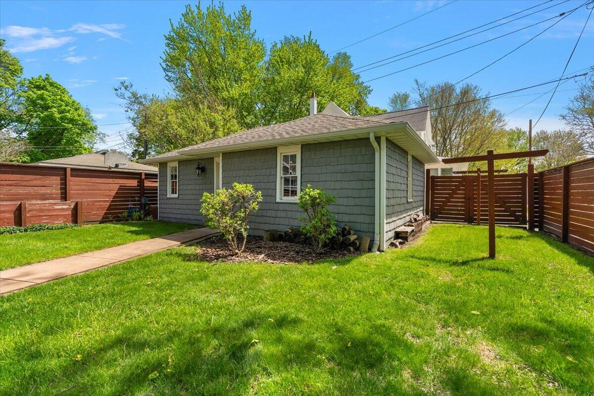1017 Court Street, St. Joseph