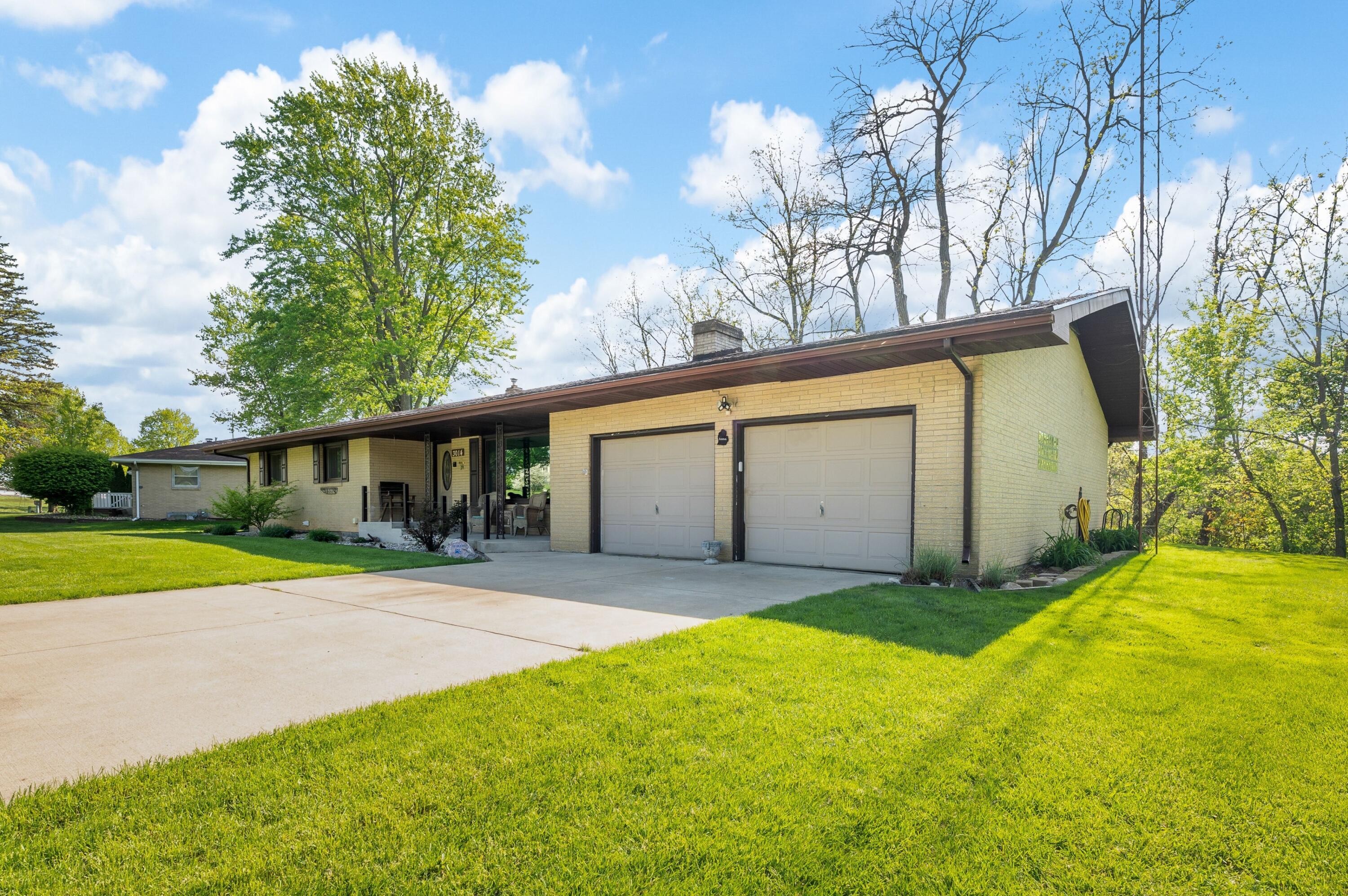3014 W Bluffwood Terrace, St. Joseph