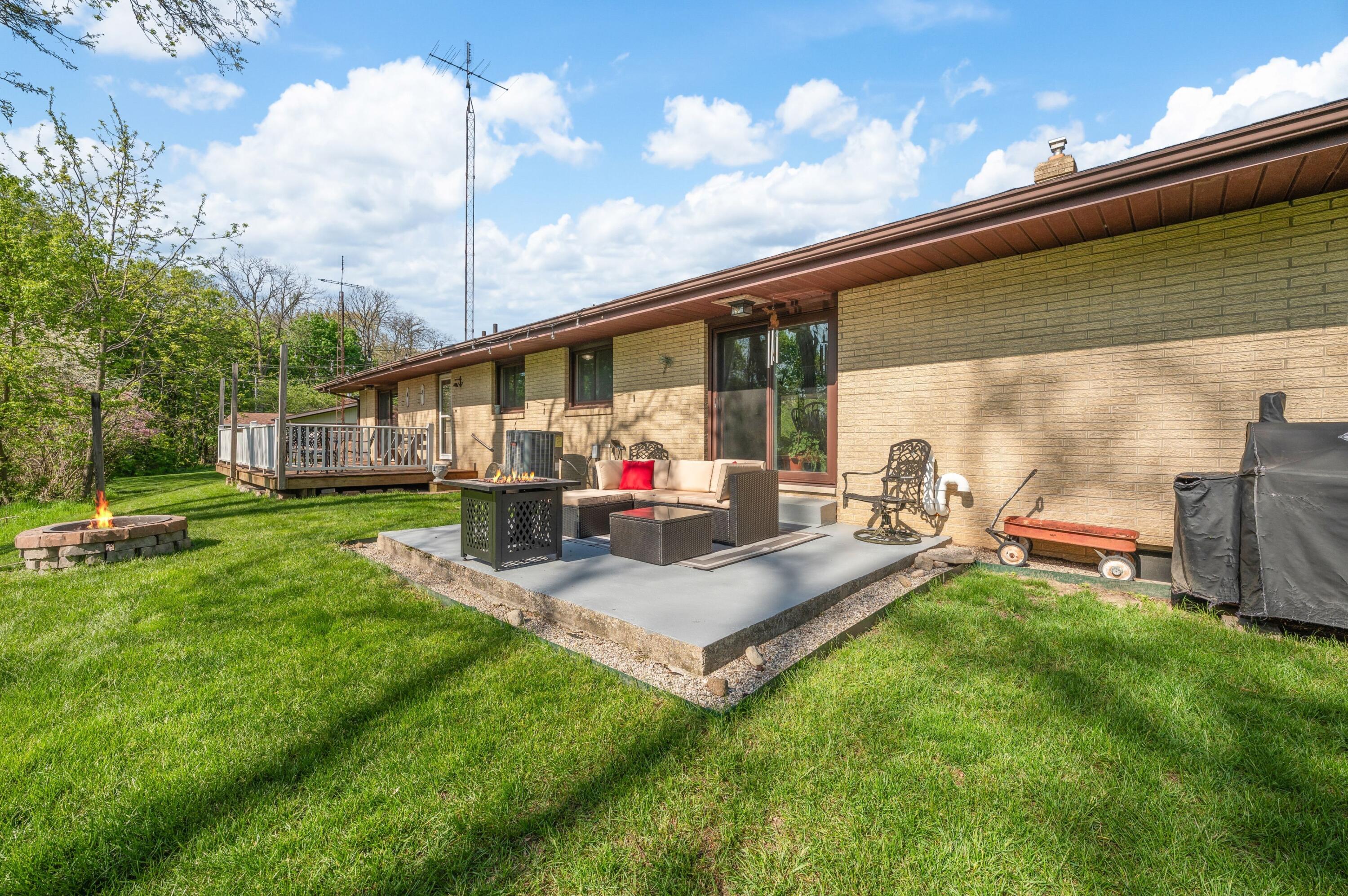3014 W Bluffwood Terrace, St. Joseph