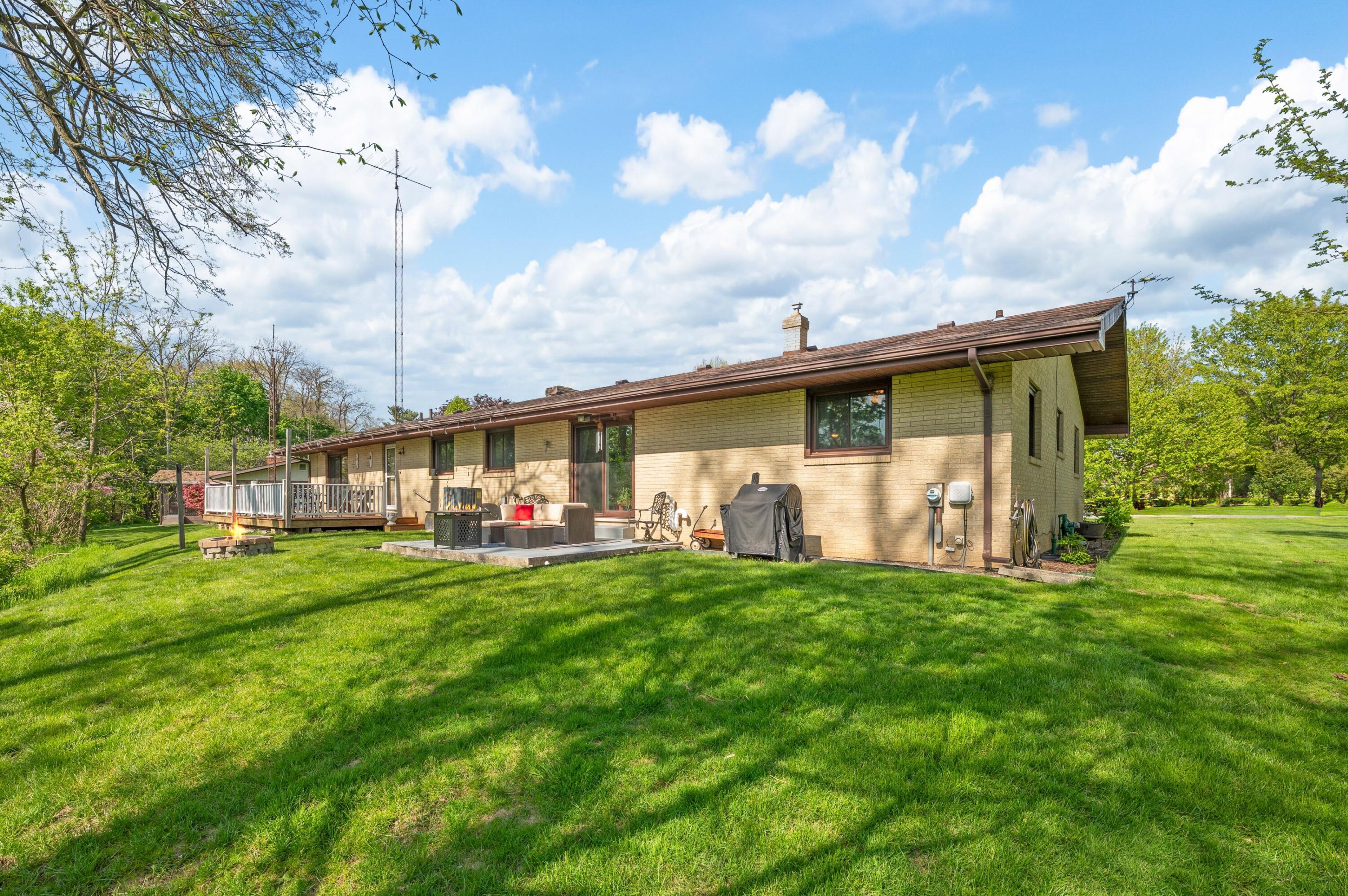 3014 W Bluffwood Terrace, St. Joseph