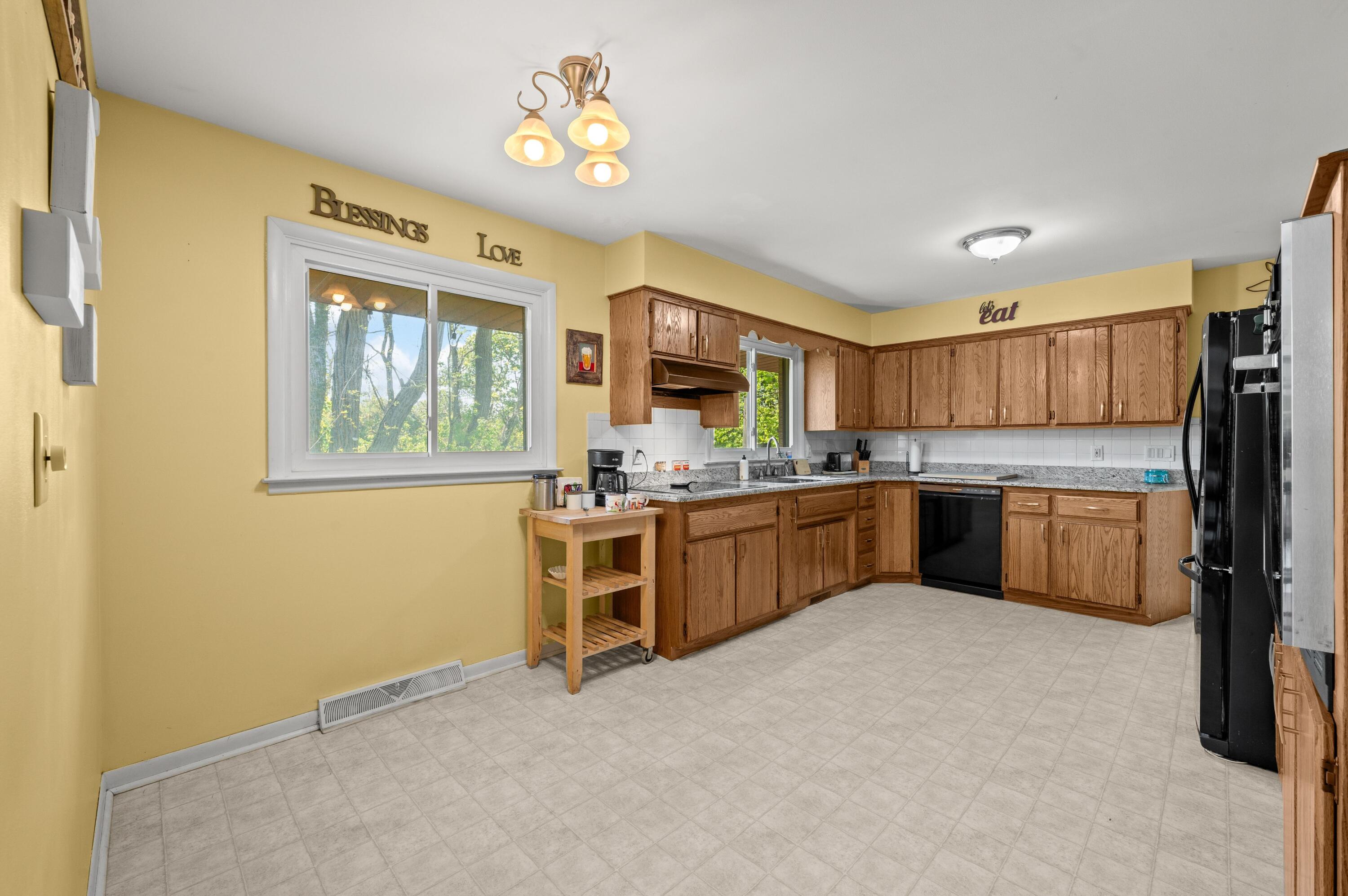3014 W Bluffwood Terrace, St. Joseph