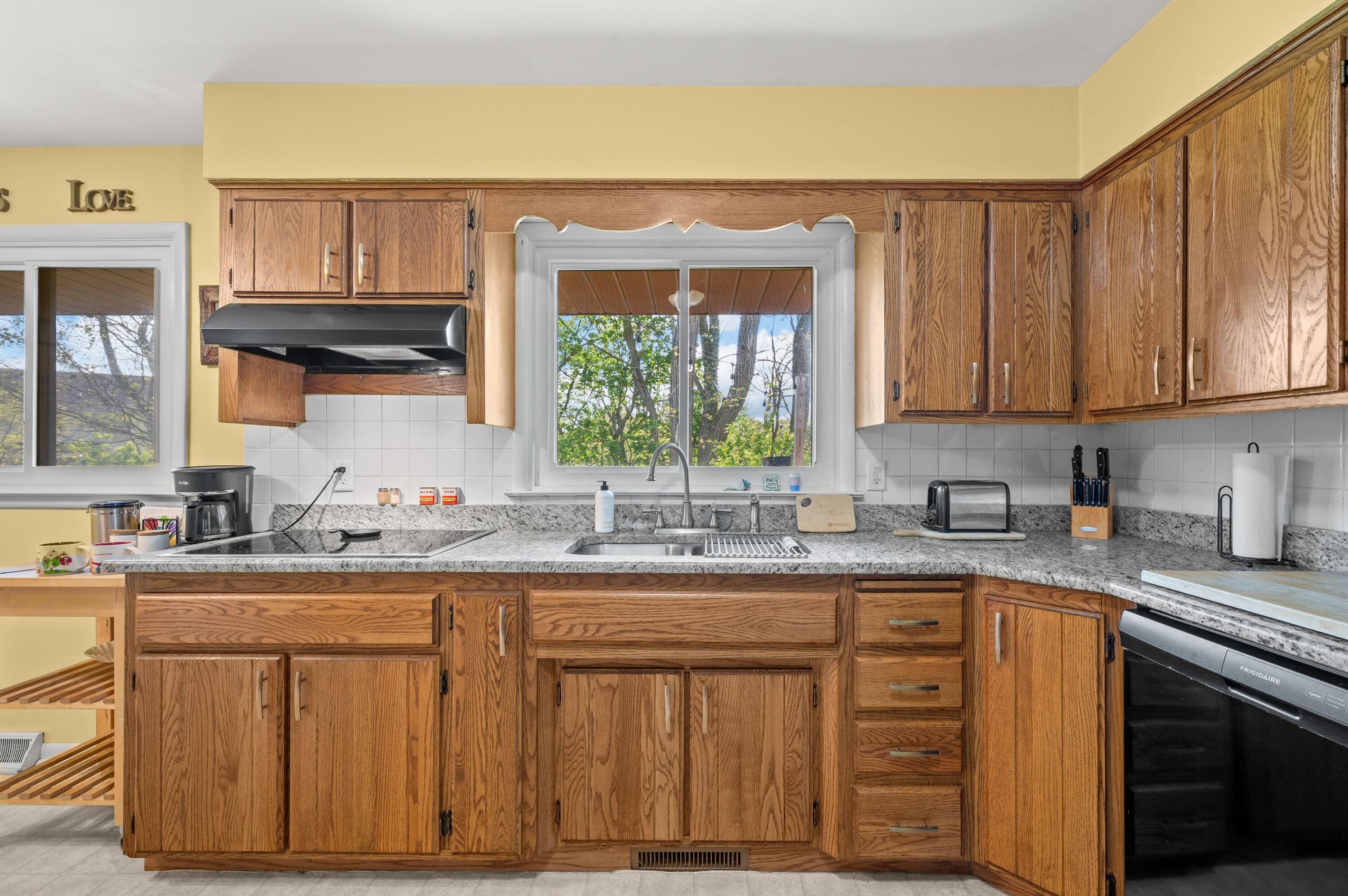3014 W Bluffwood Terrace, St. Joseph