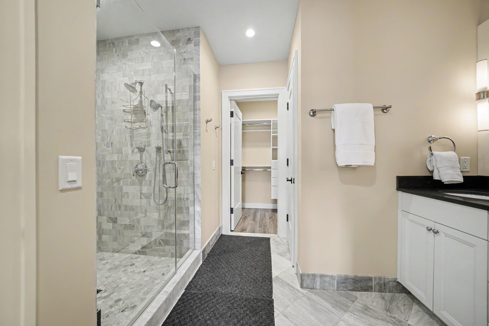 800 Whitwam Drive 13 & 13A, St. Joseph Unit: 13 & 13A