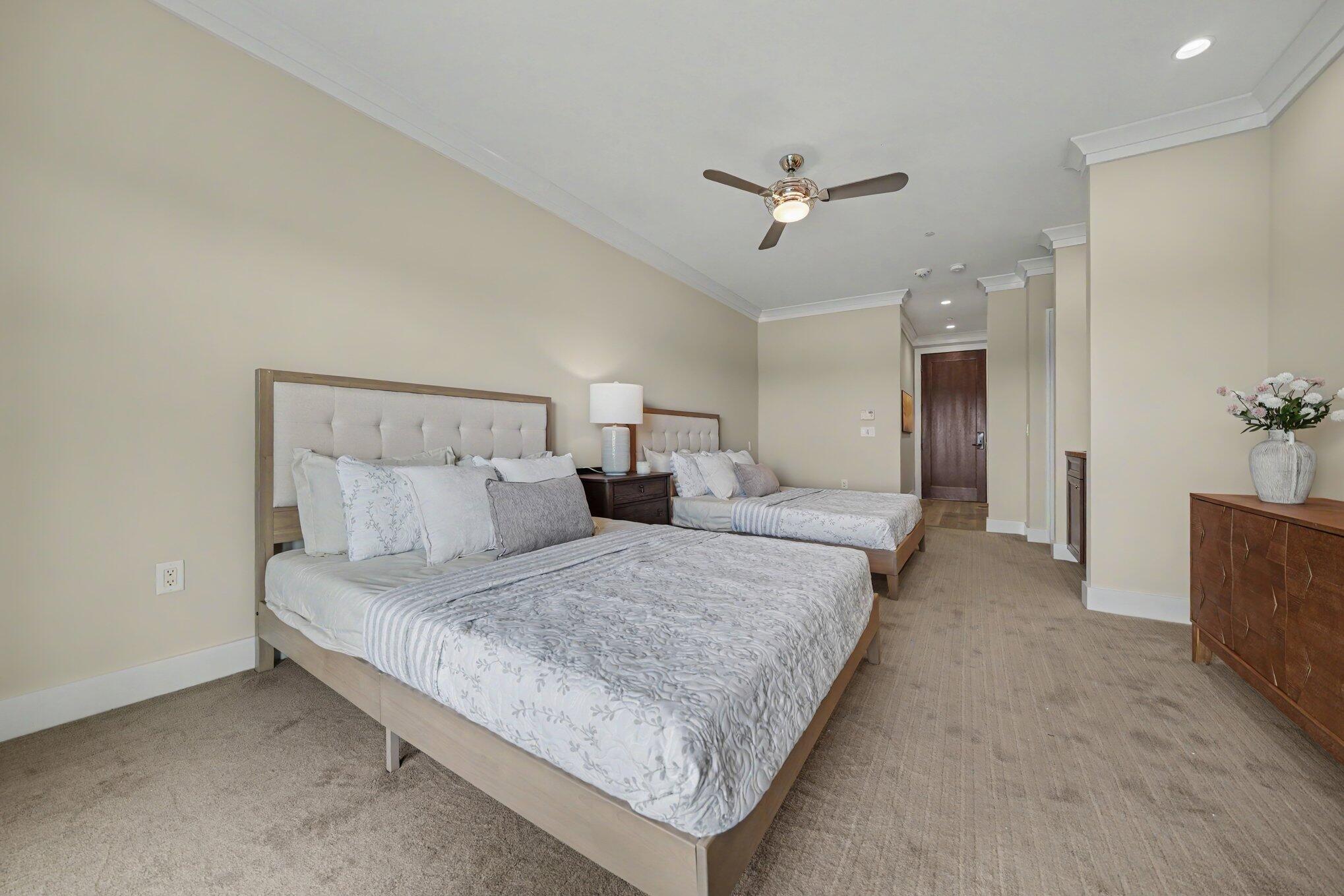 800 Whitwam Drive 13 & 13A, St. Joseph Unit: 13 & 13A
