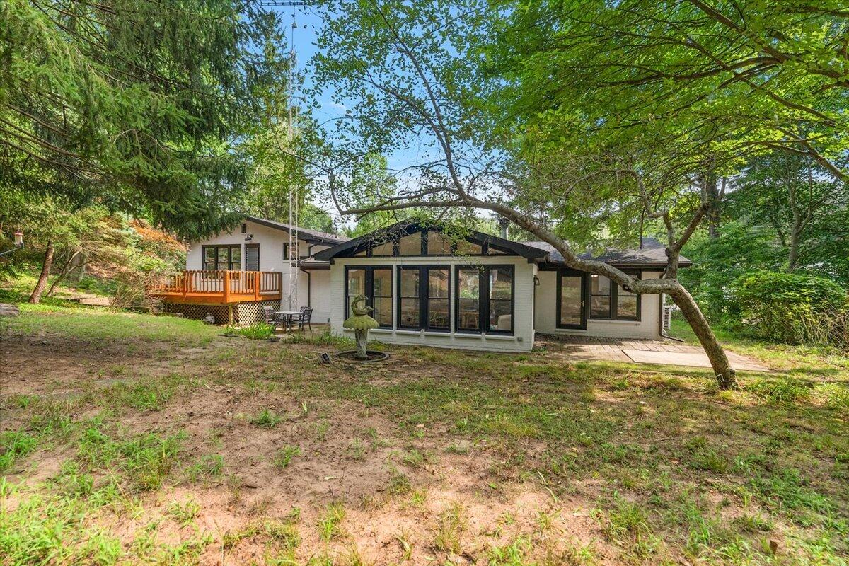 4801 Lake Street