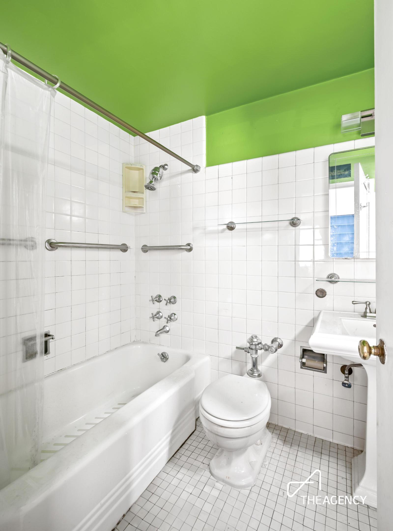 3 E 71st Street 2-E