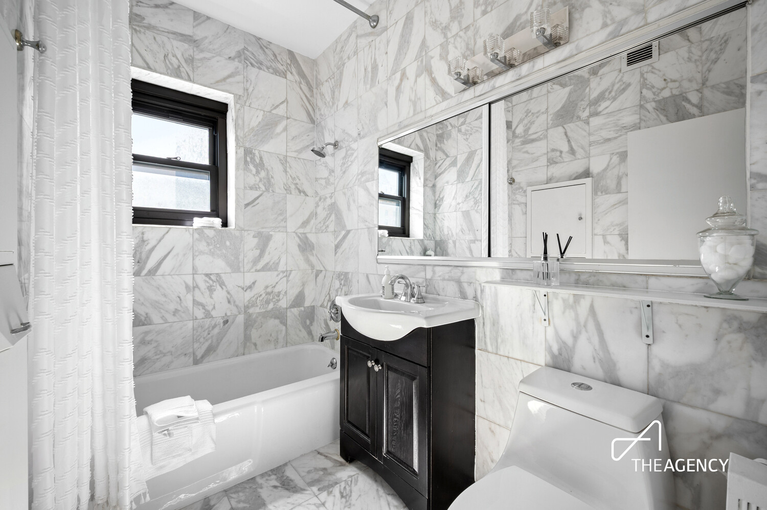 58 W 58TH Street 20C