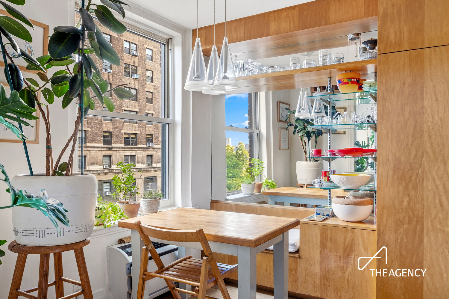 310 W 72ND Street 5F