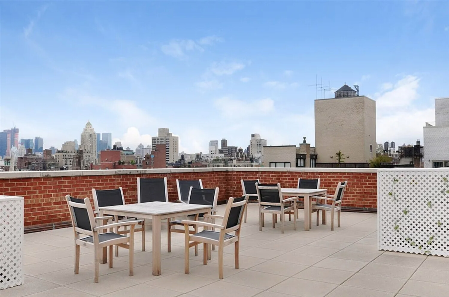 200 E 84TH Street 11F