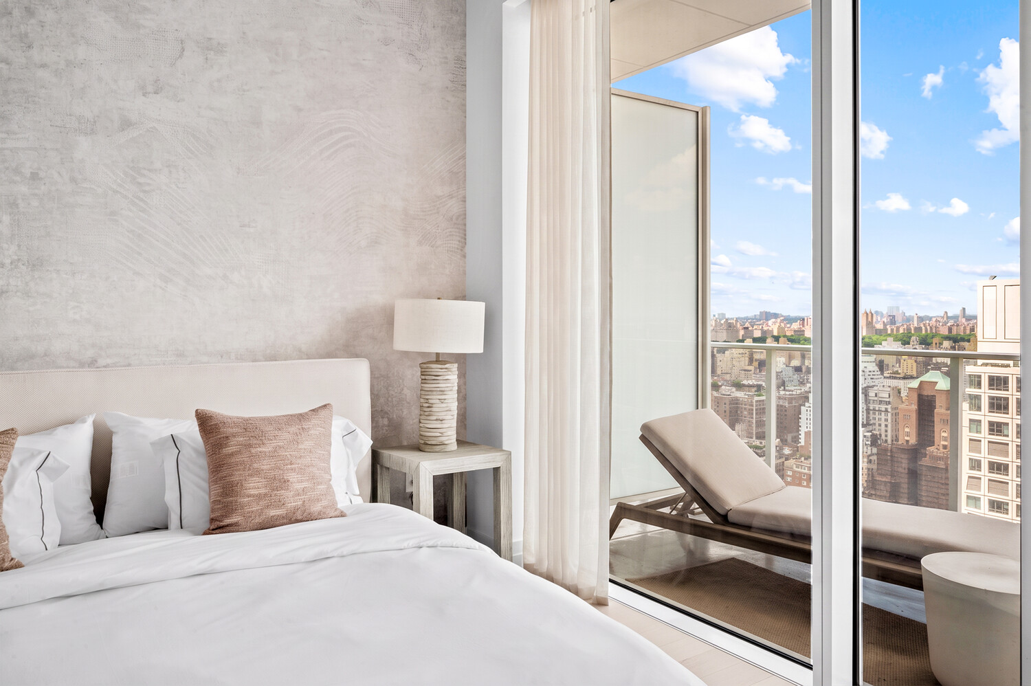 200 E 59TH Street 27D