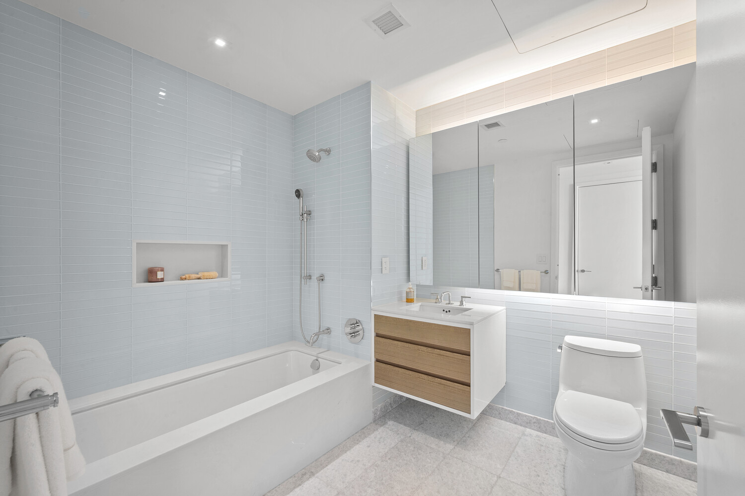 200 E 59TH Street 27D