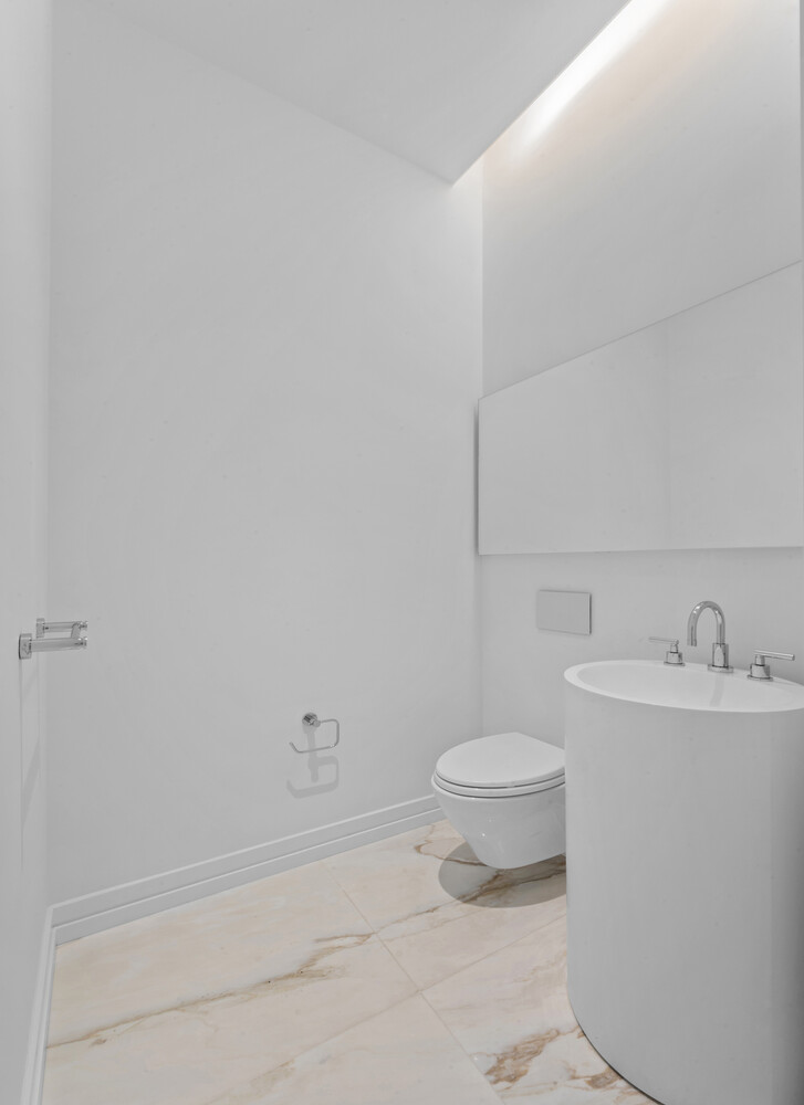 200 E 59TH Street PH34