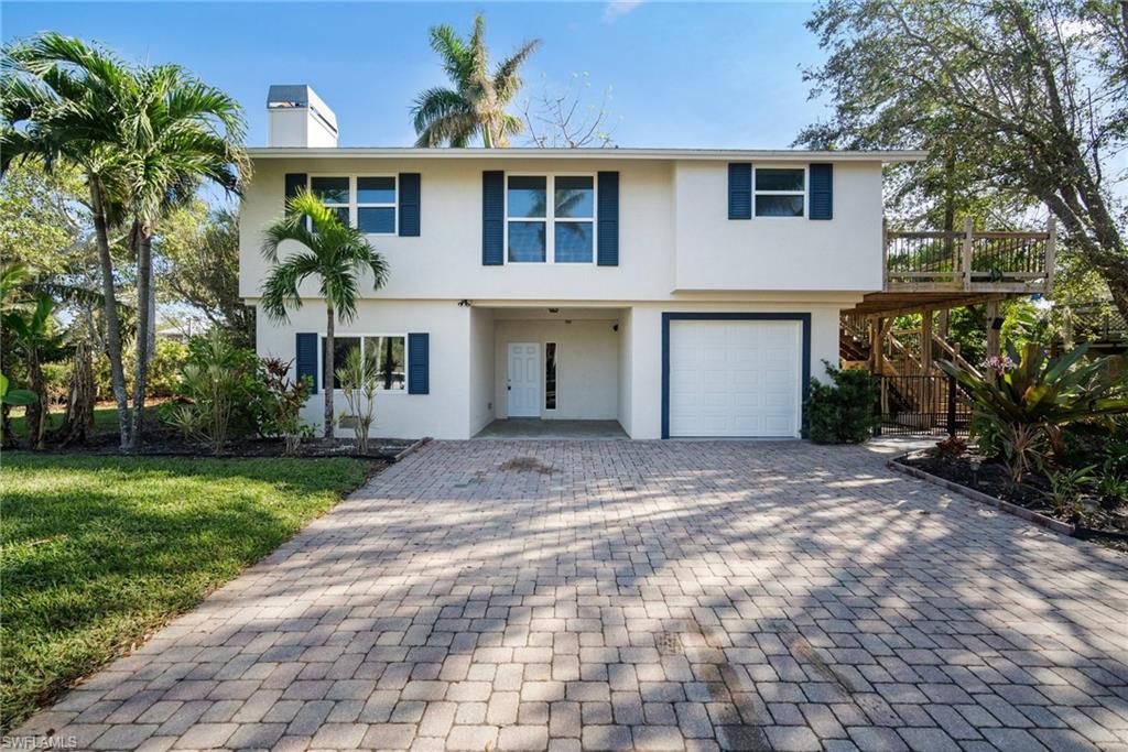 7214 Coca Sabal LN
