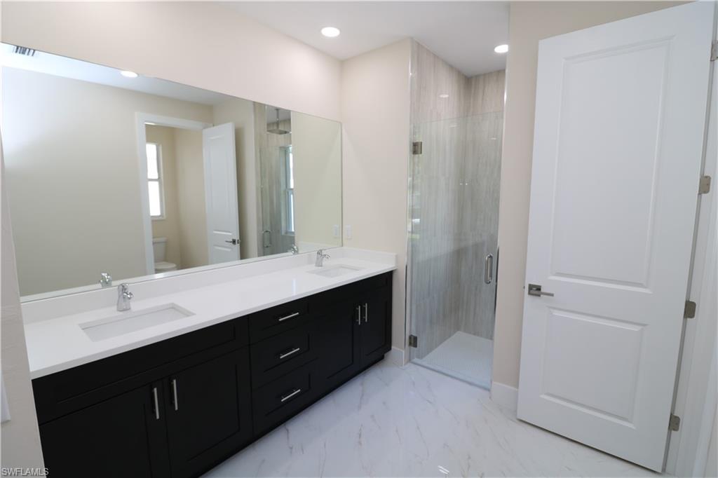 3259 Karen DR