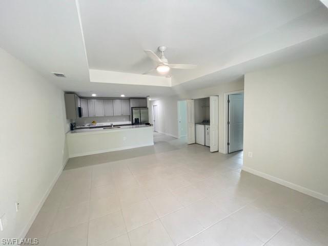 4414 Douglas LN