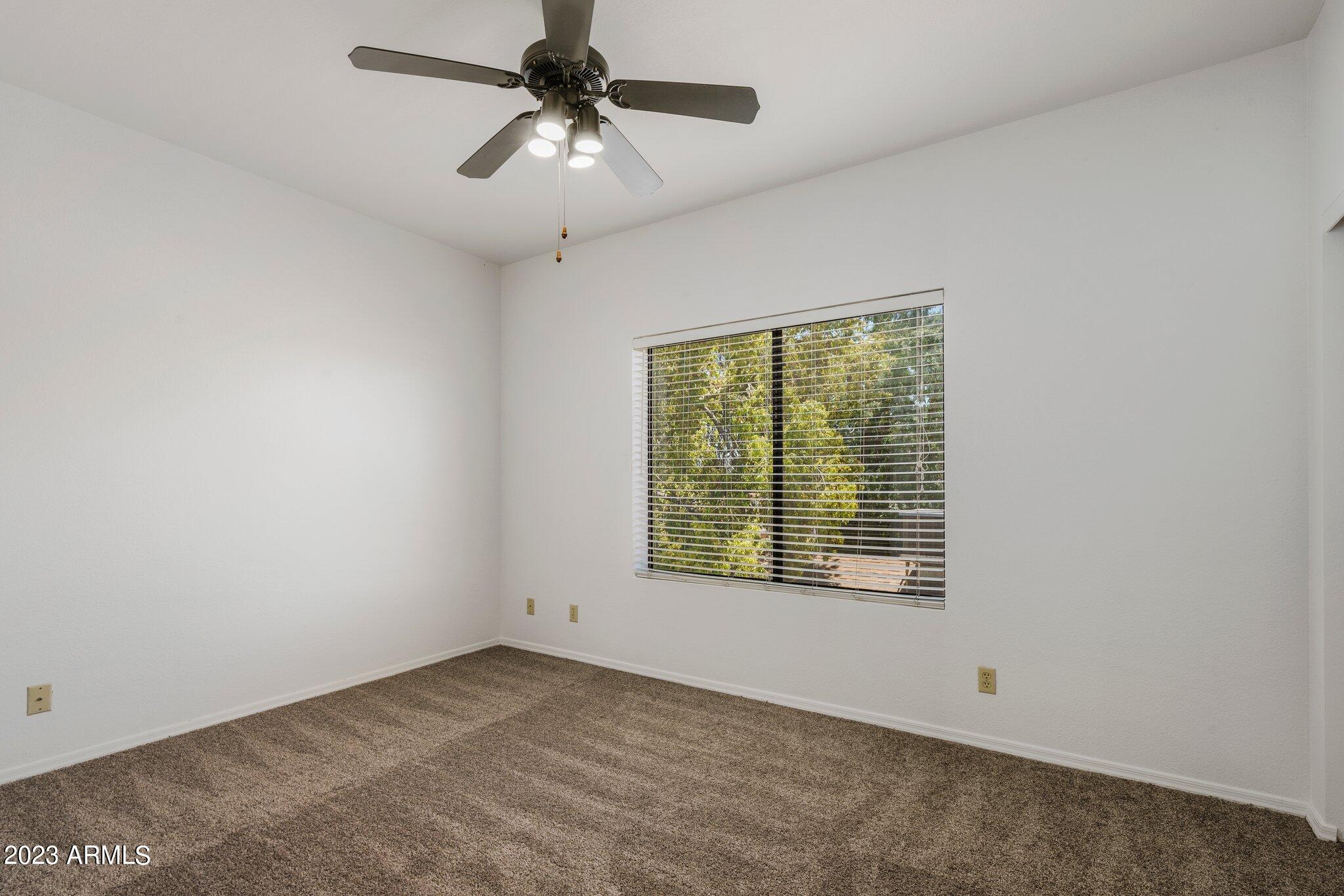 1017 E MARYLAND Avenue Unit: 119