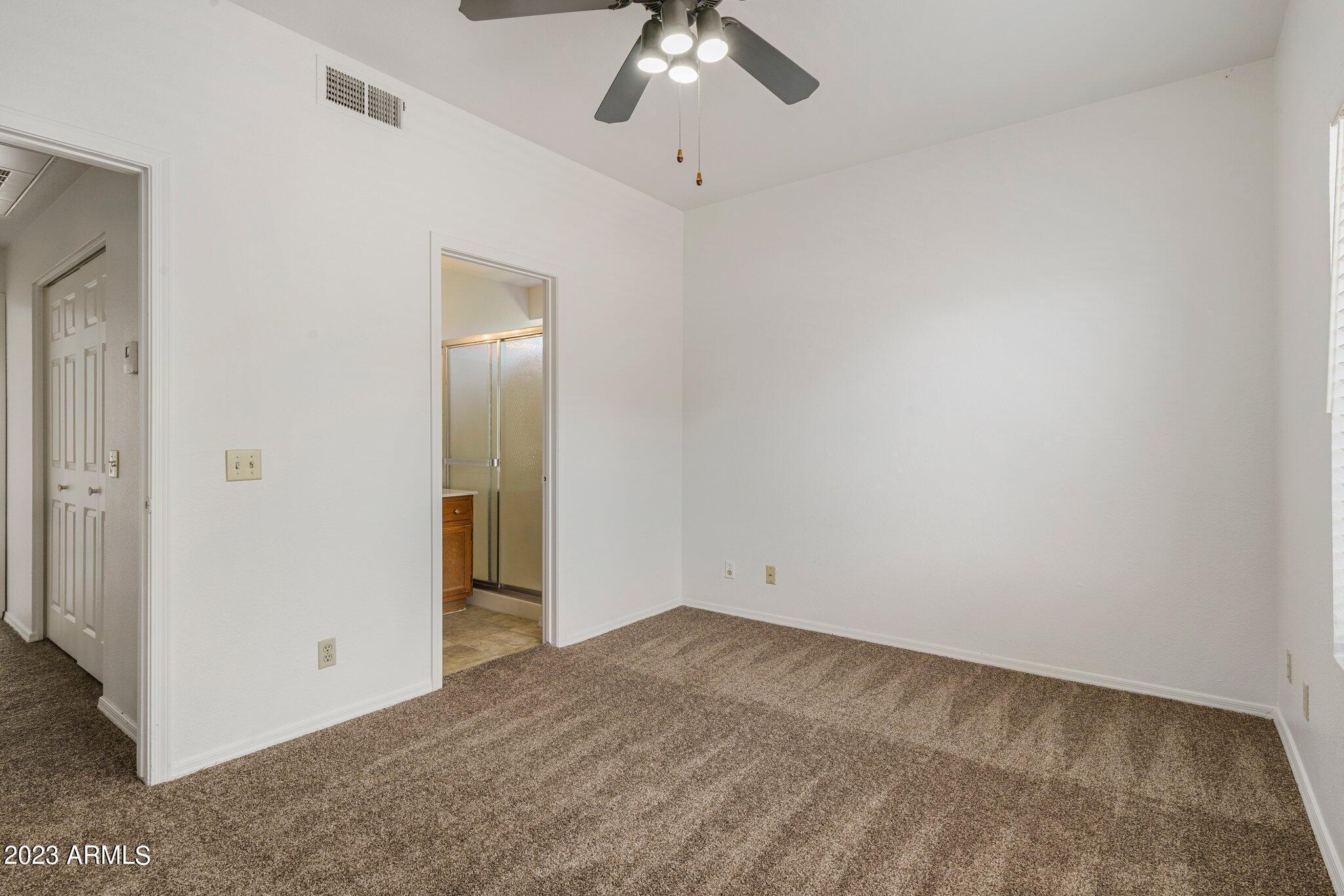 1017 E MARYLAND Avenue Unit: 119