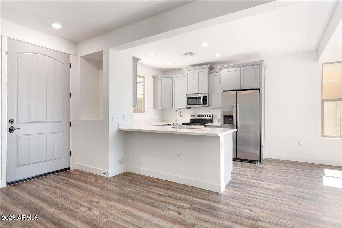1500 E WAHALLA Lane Unit: W5