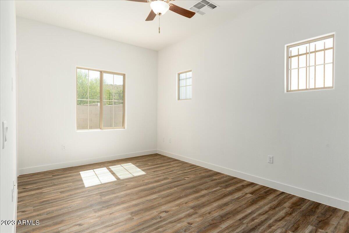 1500 E WAHALLA Lane Unit: W5