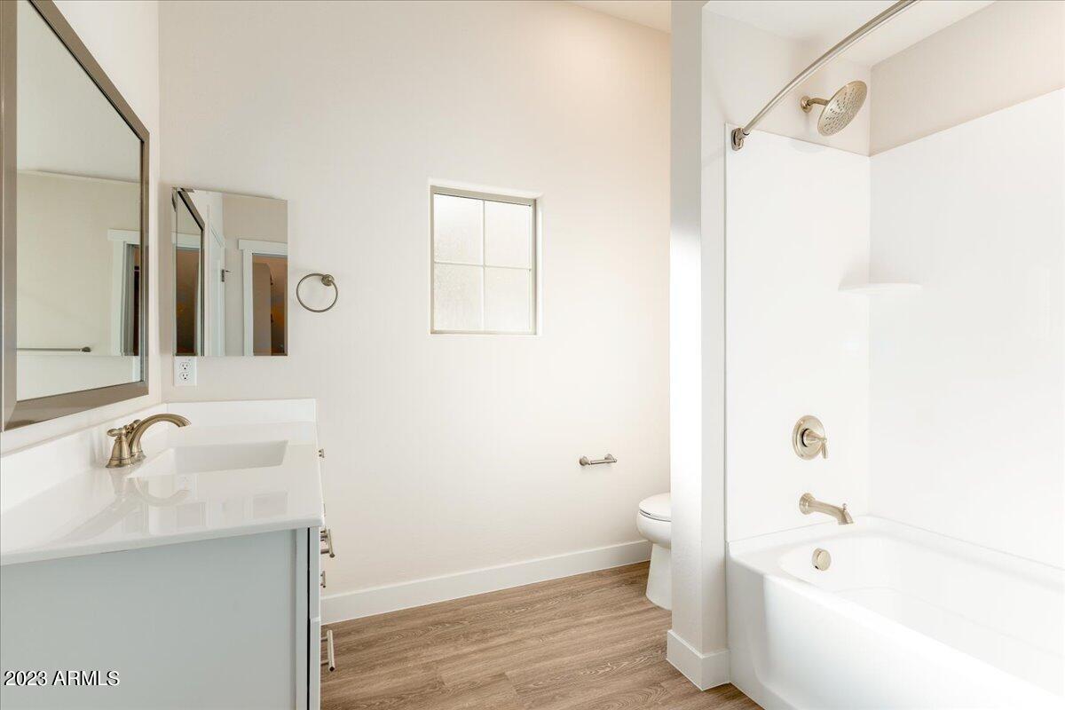 1500 E WAHALLA Lane Unit: W4