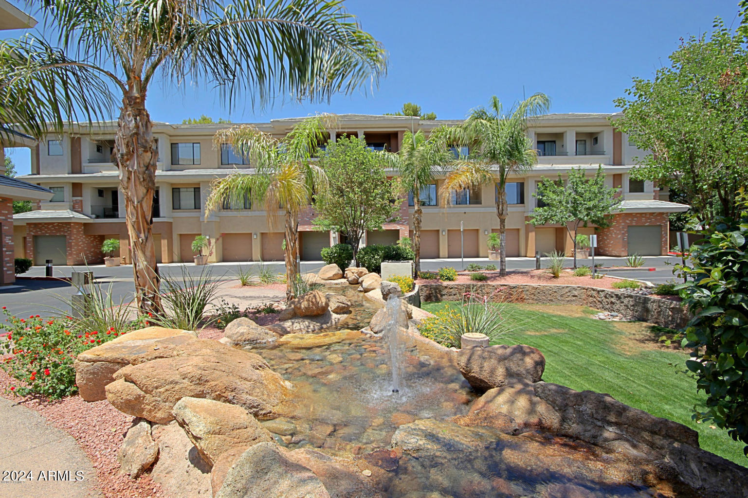 2989 N 44TH Street # 3008