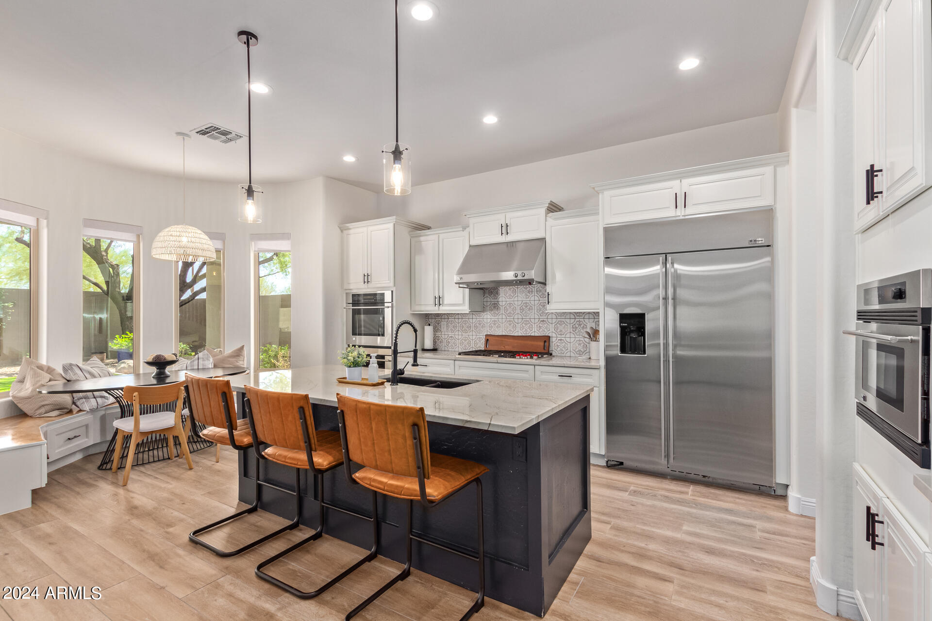 21211 N 38TH Place