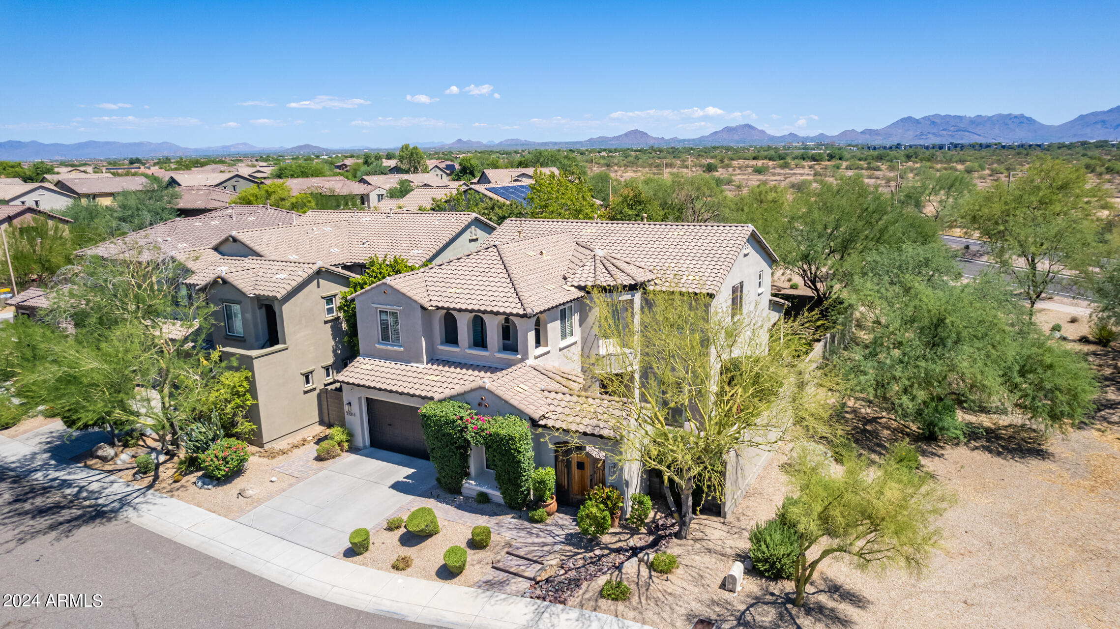 21211 N 38TH Place
