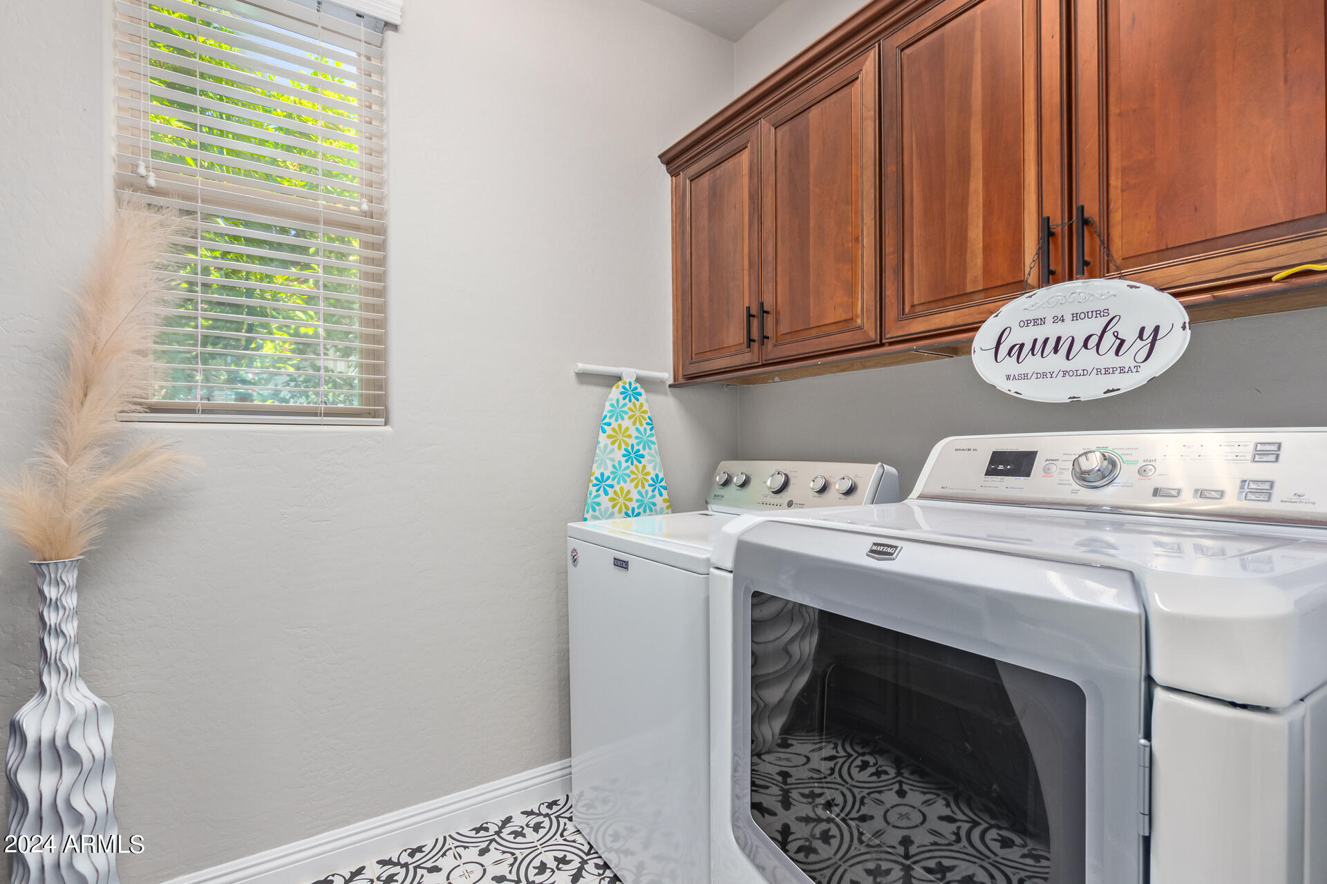 21211 N 38TH Place