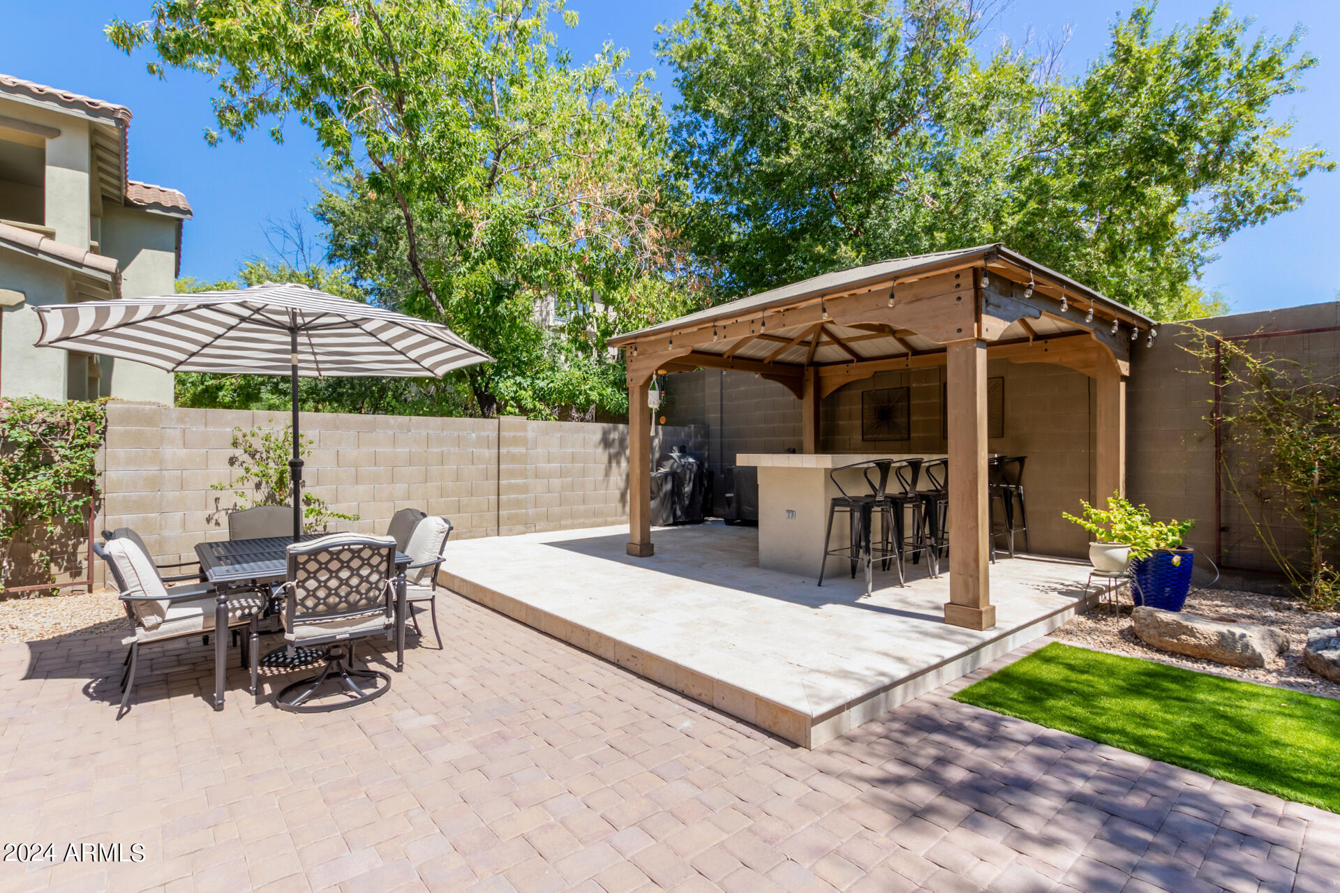 21211 N 38TH Place