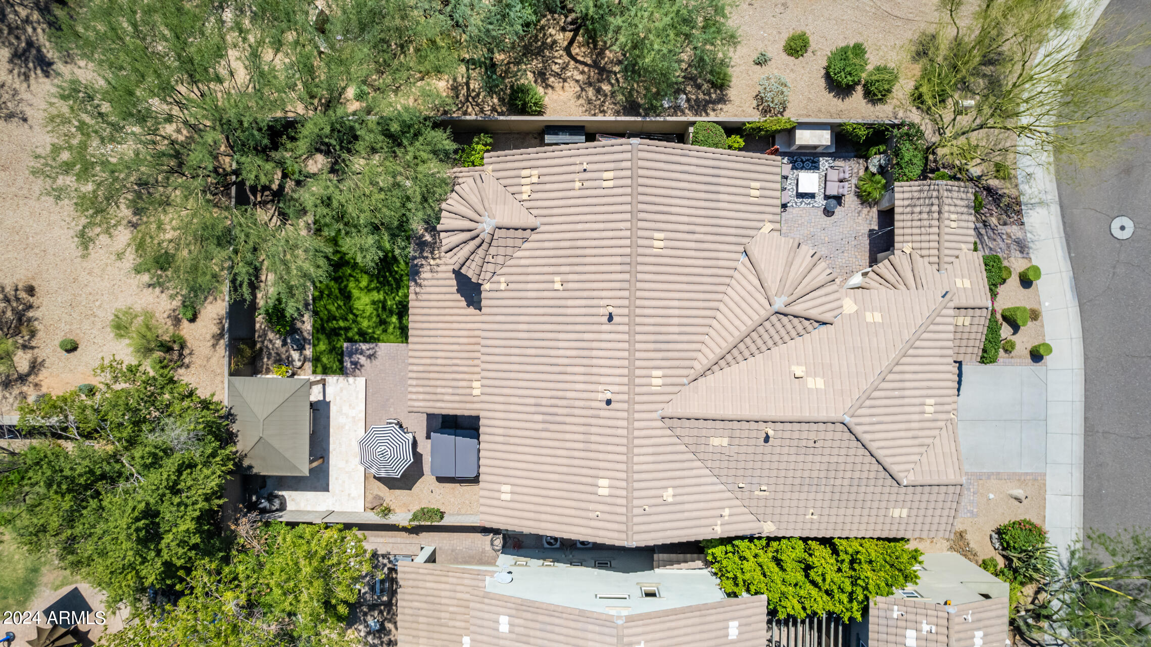 21211 N 38TH Place
