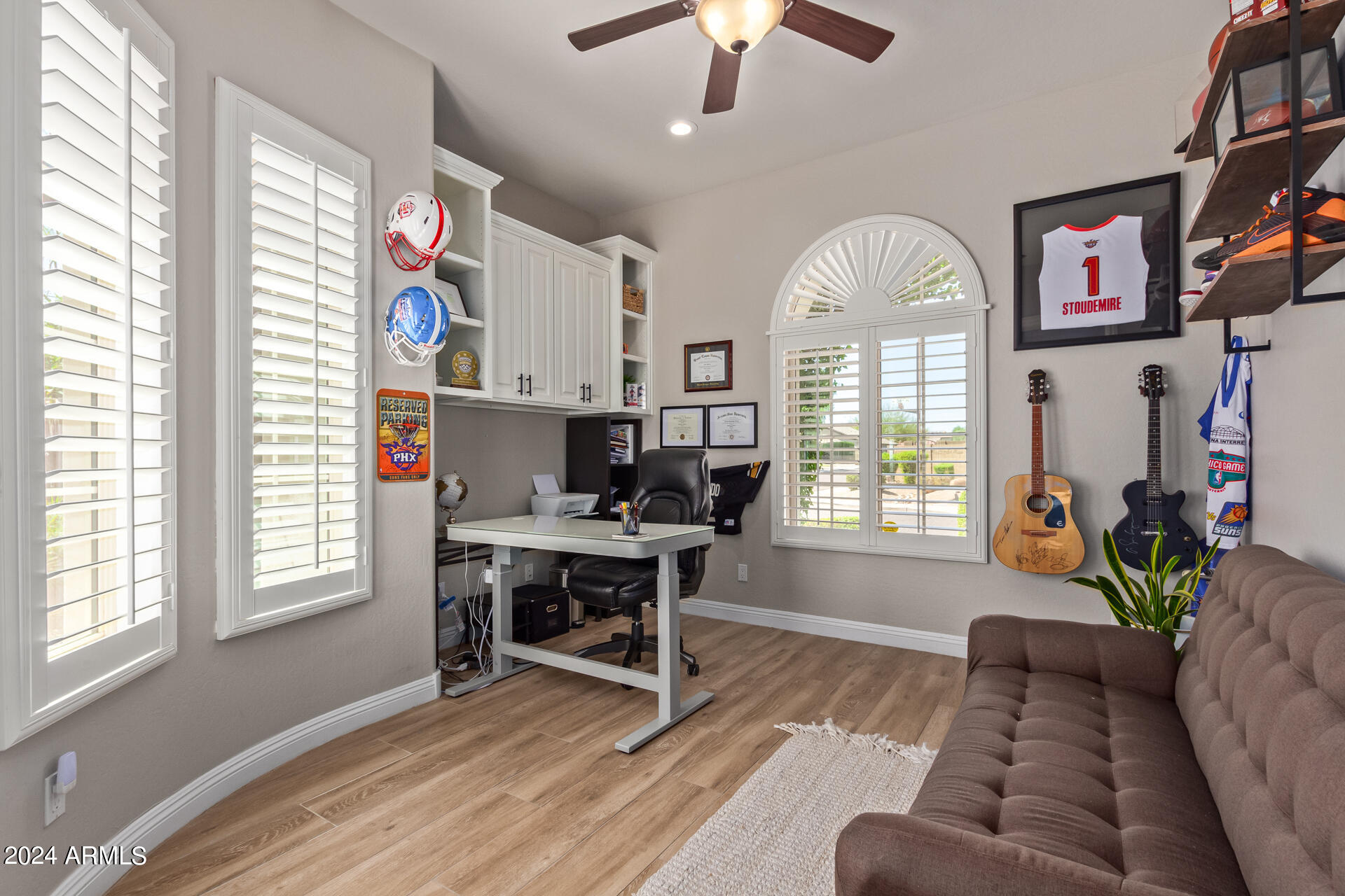 21211 N 38TH Place