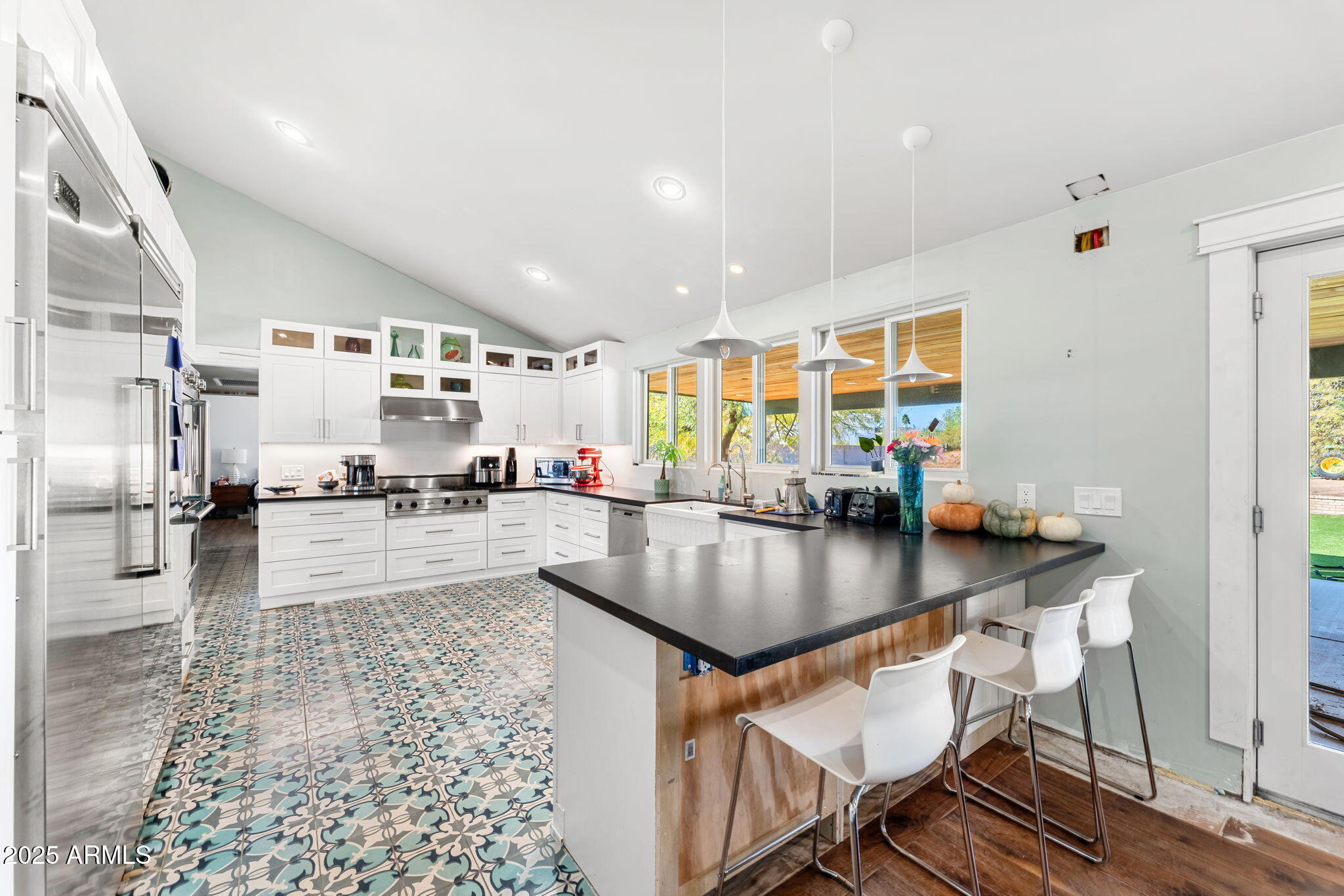 11616 N MILLER Road