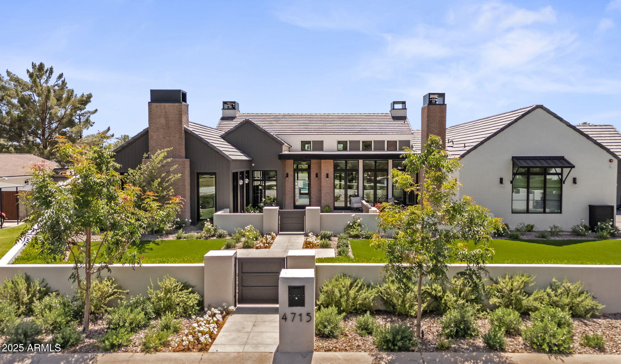4715 E CALLE DEL MEDIO