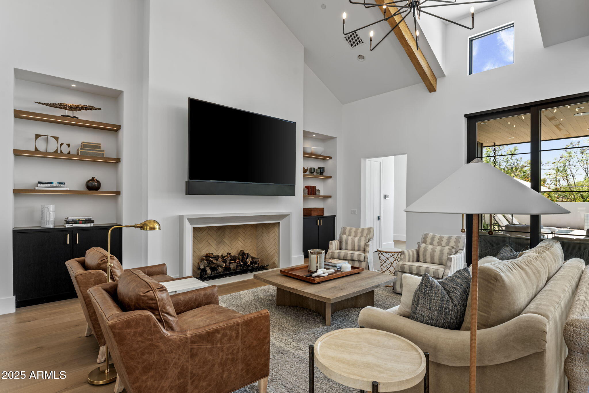 4715 E CALLE DEL MEDIO