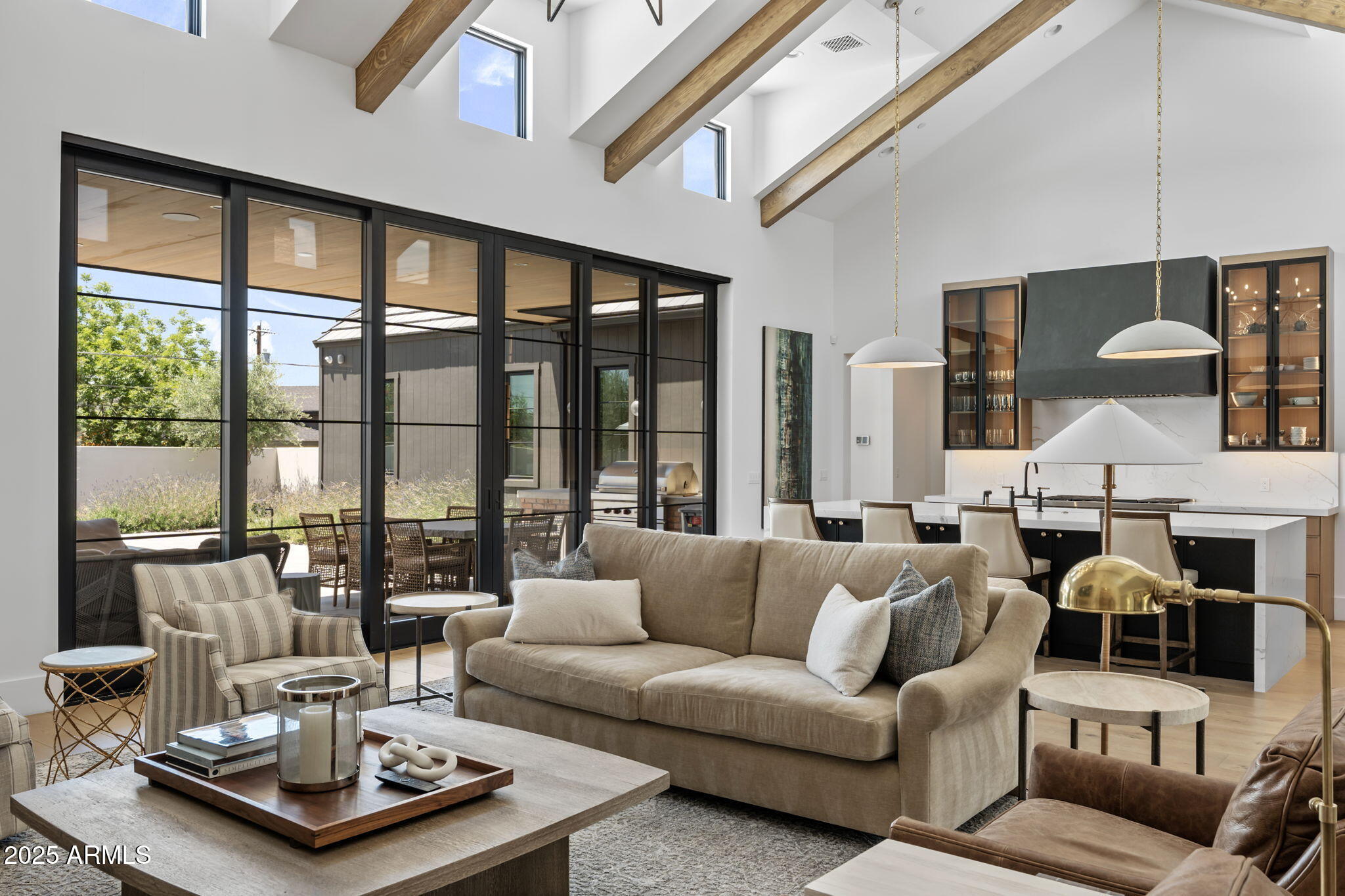 4715 E CALLE DEL MEDIO