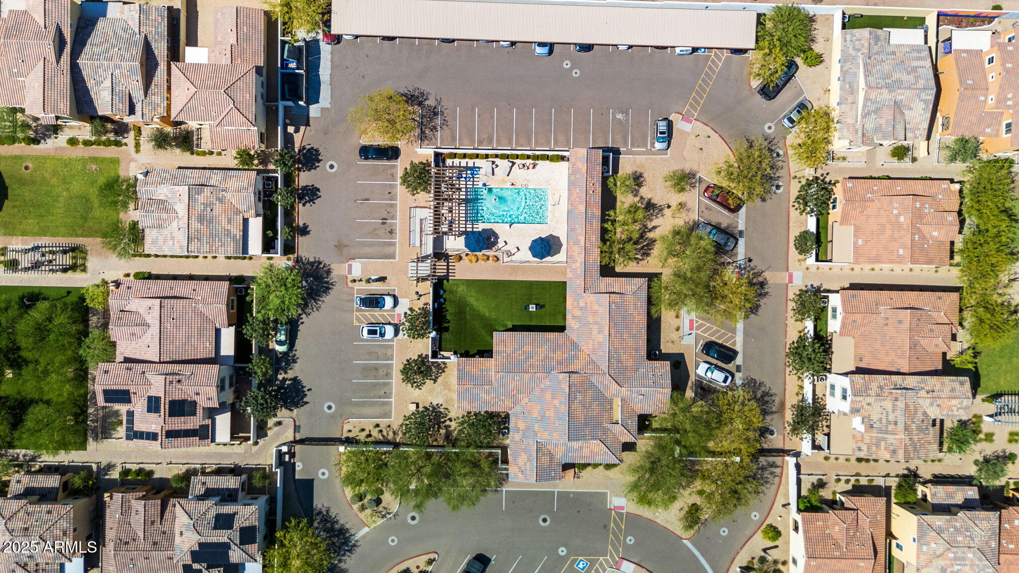 1500 E WAHALLA Lane, W3