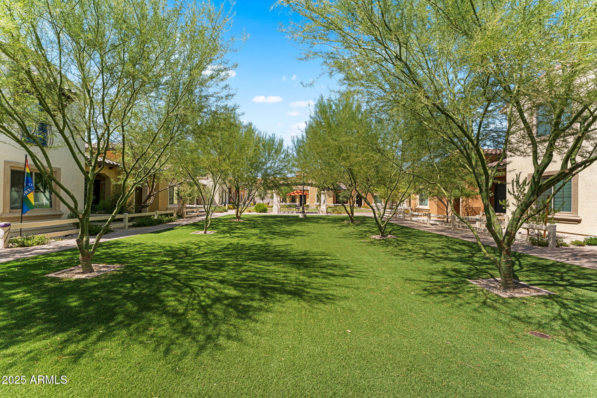 1500 E WAHALLA Lane, W3