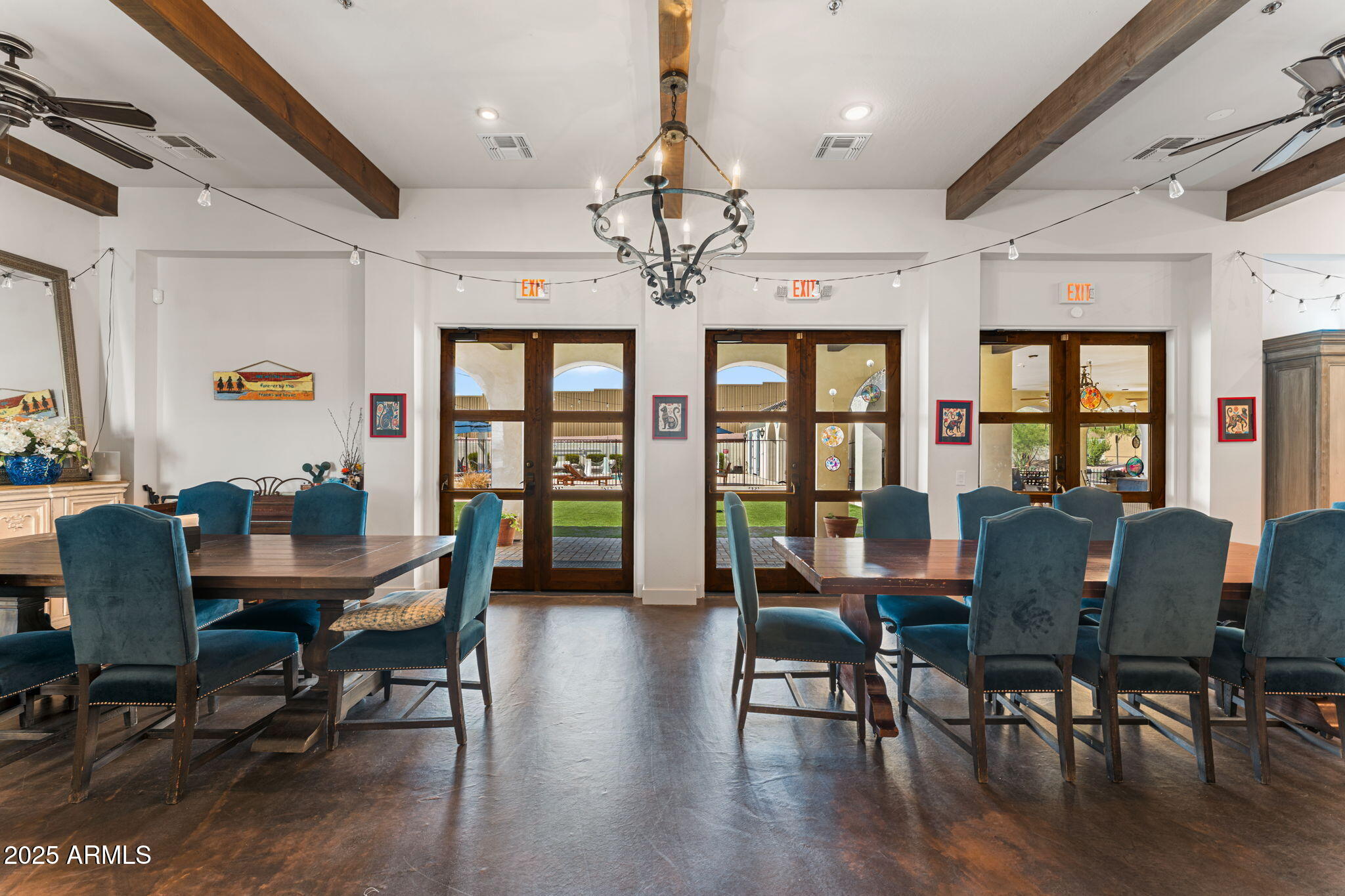 1500 E WAHALLA Lane, W3