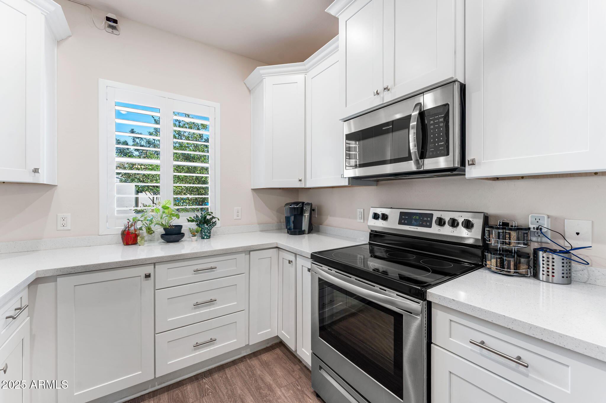 1500 E WAHALLA Lane, W3