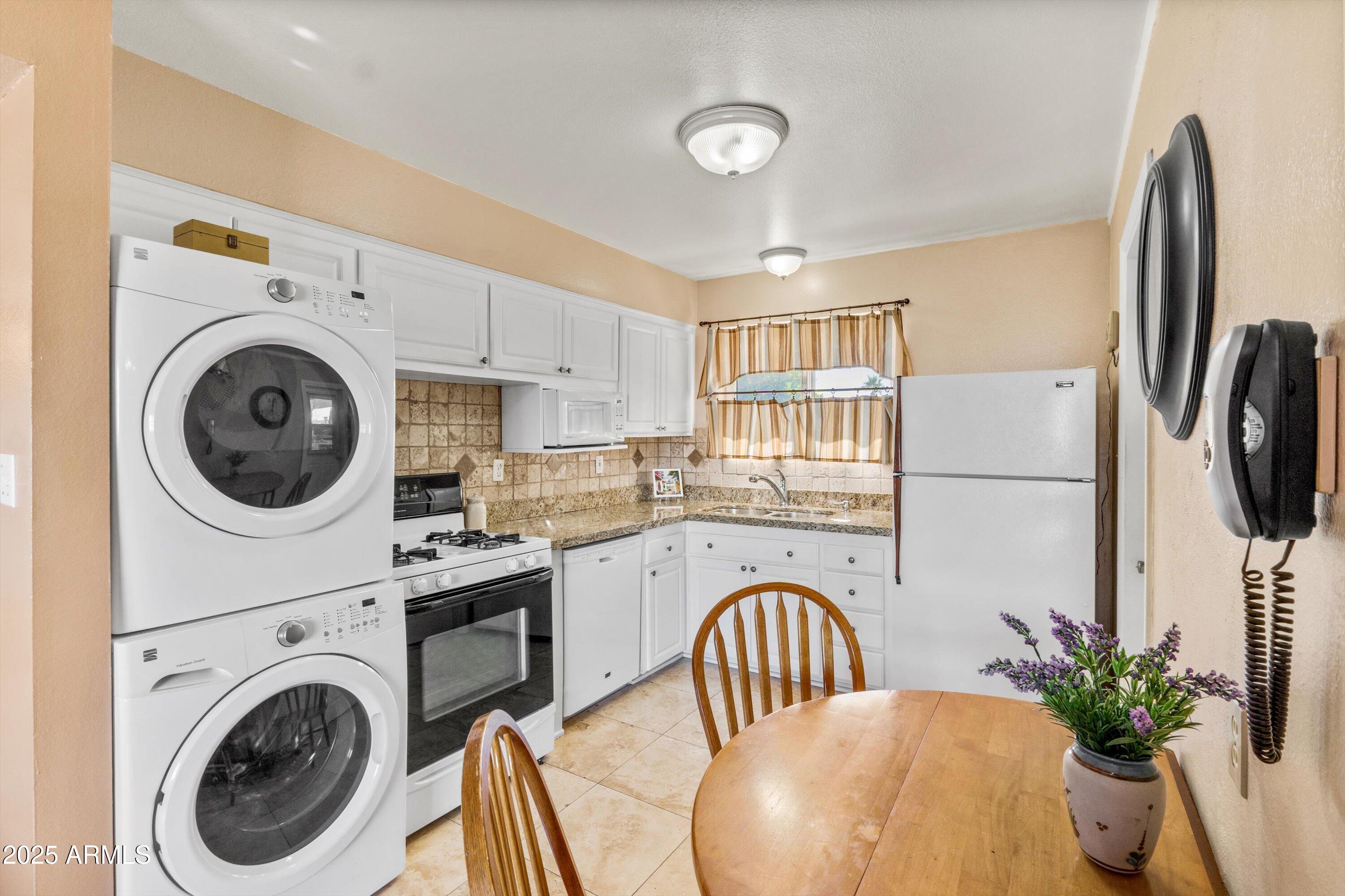 10335 W SUN CITY Boulevard