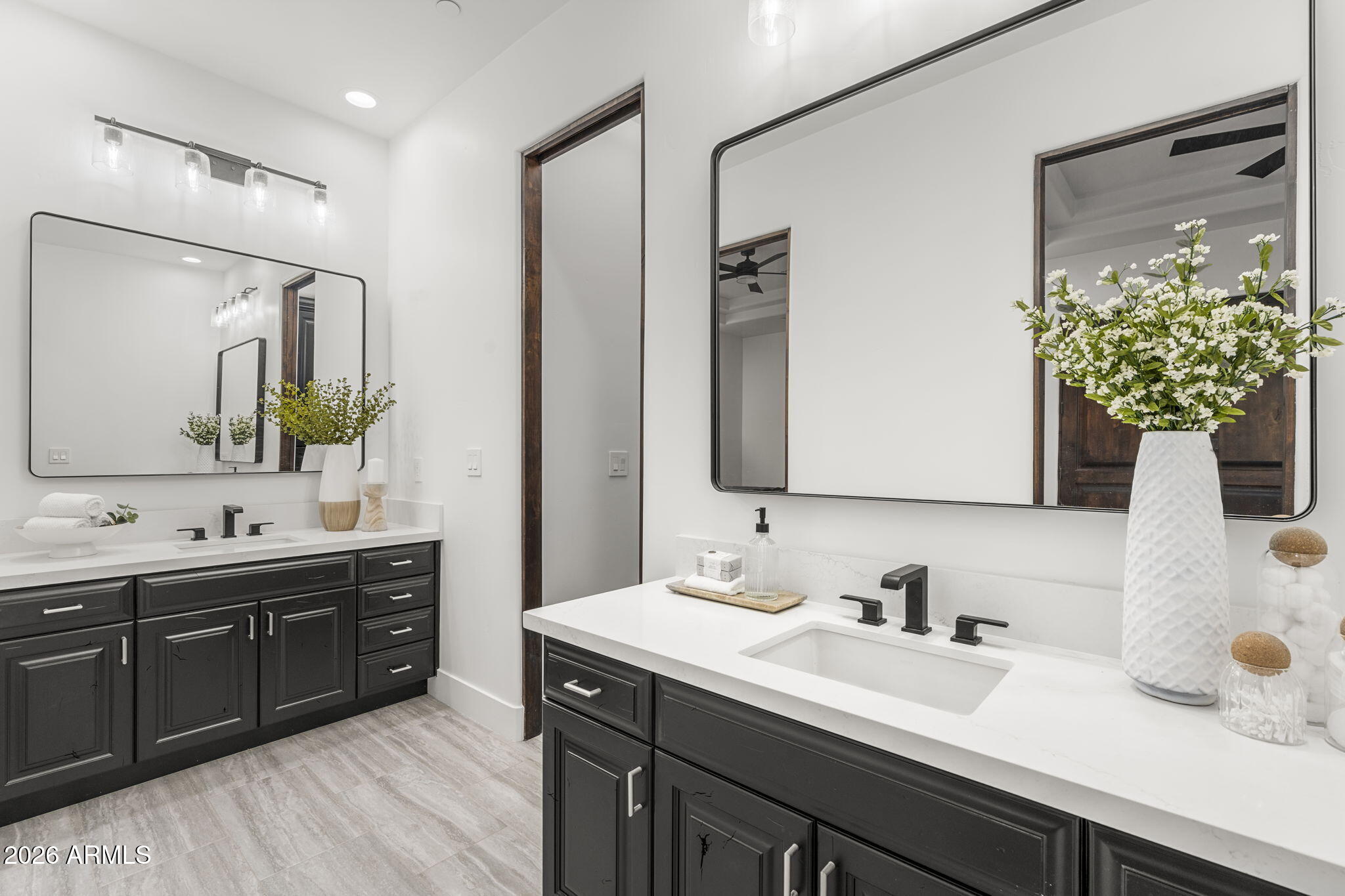 11475 E PARADISE Lane