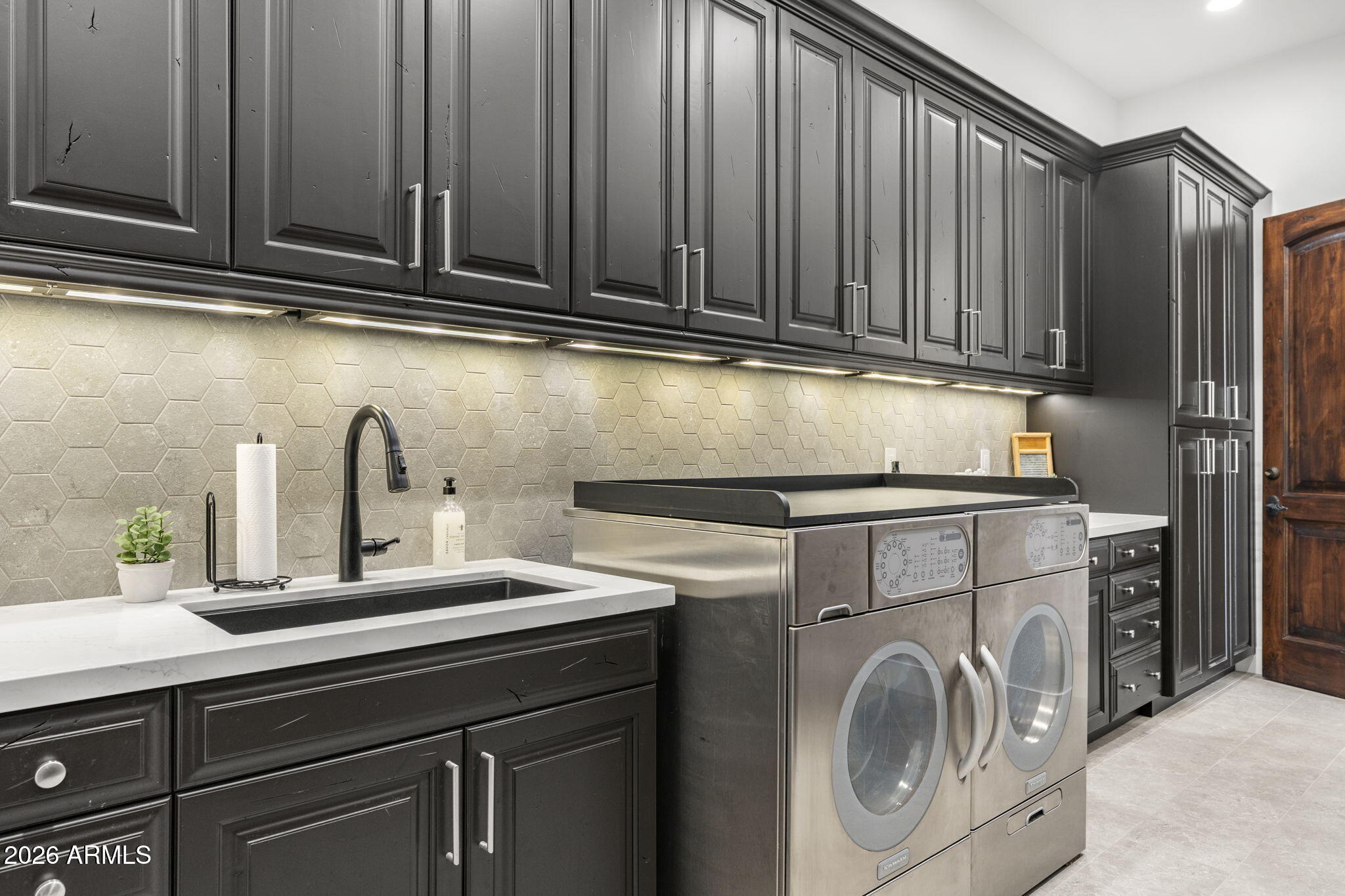 11475 E PARADISE Lane